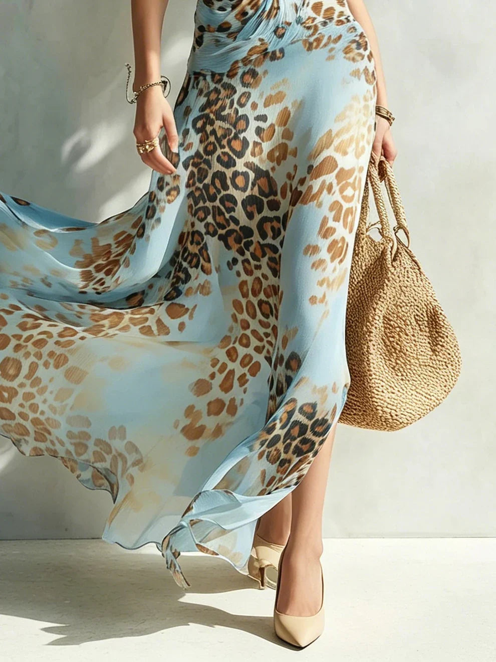Eloria - Abito lungo leopardato con scollo all'americana trasparente