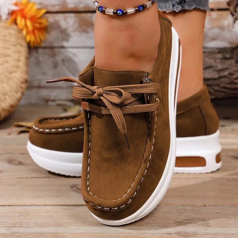 Eirwen - Sneakers con suola platform ammortizzata e lacci