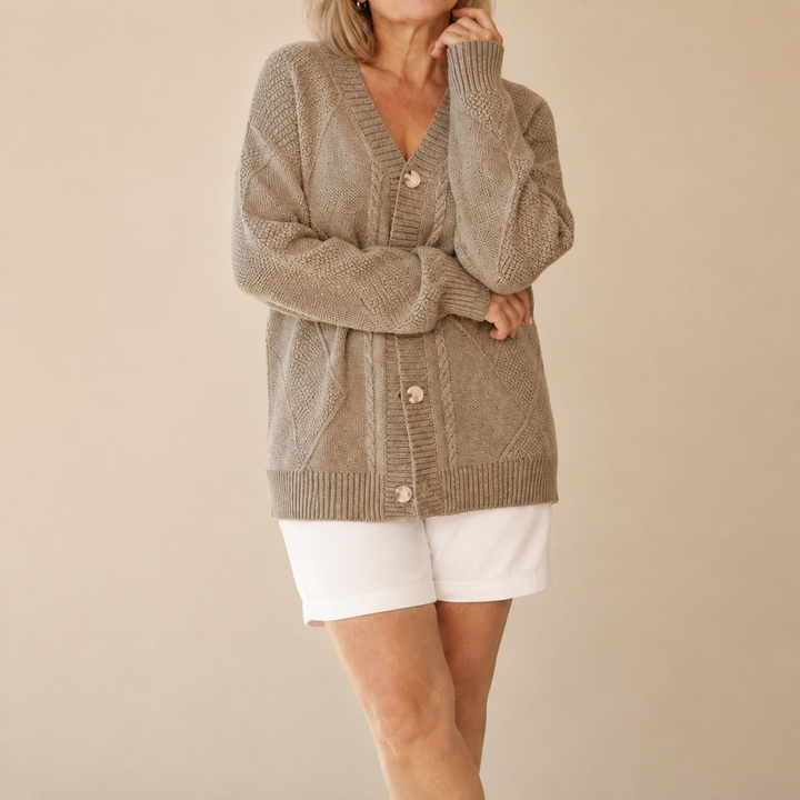 Halcyon - Cardigan in maglia con bottone e tocco morbido