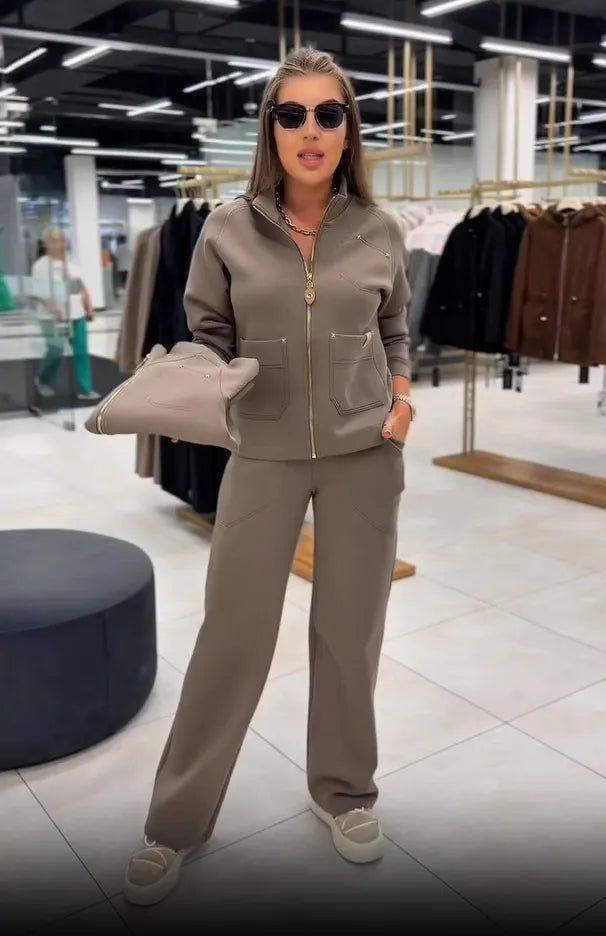 Floranique - Giacca corta con zip e pantaloni a gamba larga