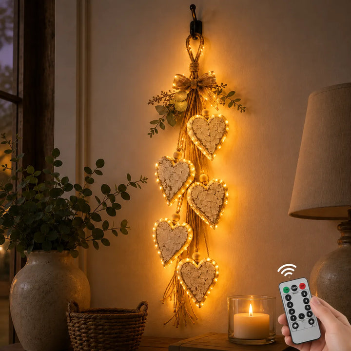 Alinora - Pendente da parete con nappa a forma di cuore in finitura anticata