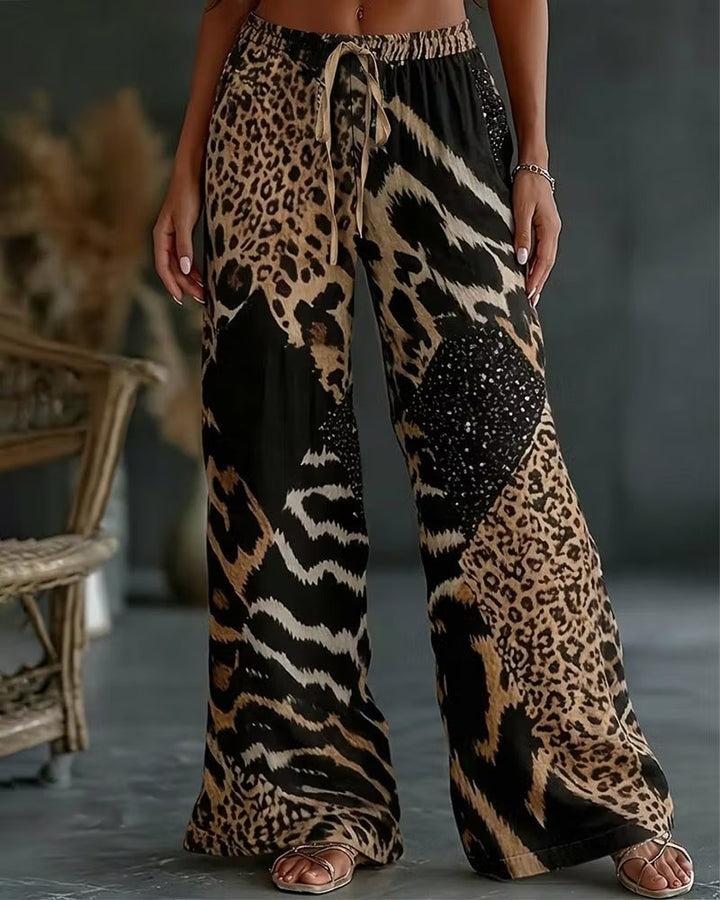 Elfrida - Pantaloni a gamba larga in patchwork maculato dalla mano morbida