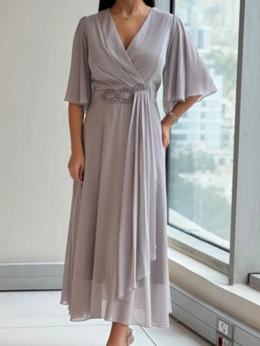 Celinette - Abito lungo in chiffon con vita gioiello