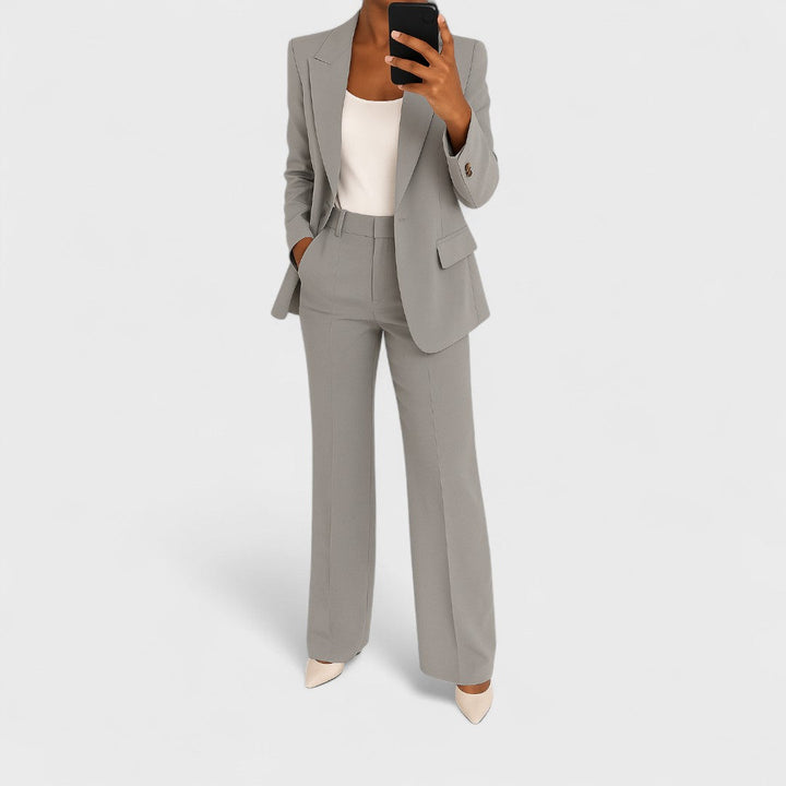 Estevia - Tailleur pantalone monopetto su misura