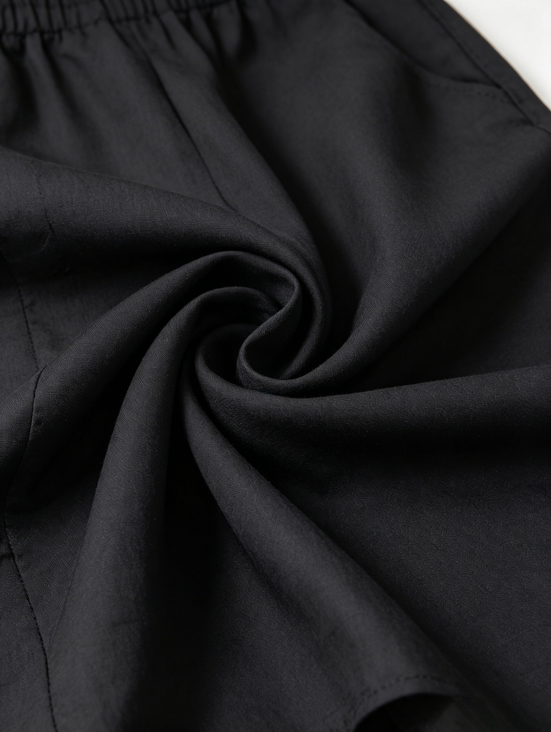 Neralia - Tuta leggera con scollo Bardot