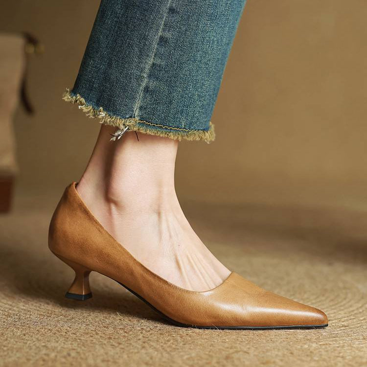Serelina - Décolleté eleganti a punta con tacco kitten
