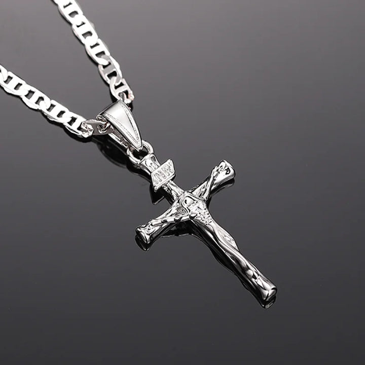 Bayford - Collana con ciondolo a croce scintillante