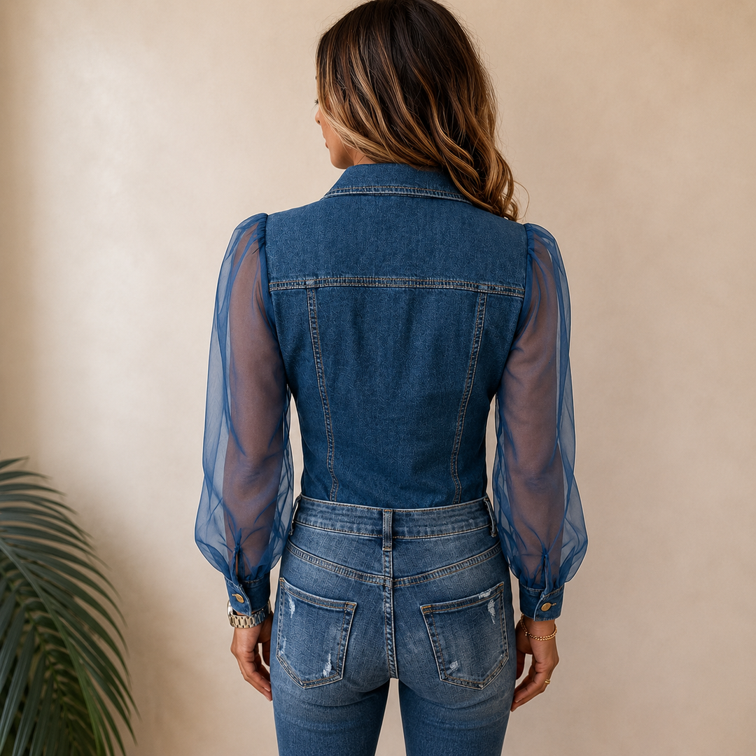 Maren - Blusa con maniche trasparenti e bottoni frontali