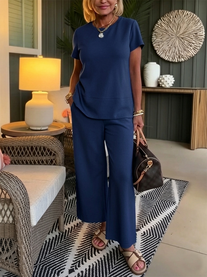 Caelora - Coordinato due pezzi con pantaloni a gamba larga e vestibilità comoda