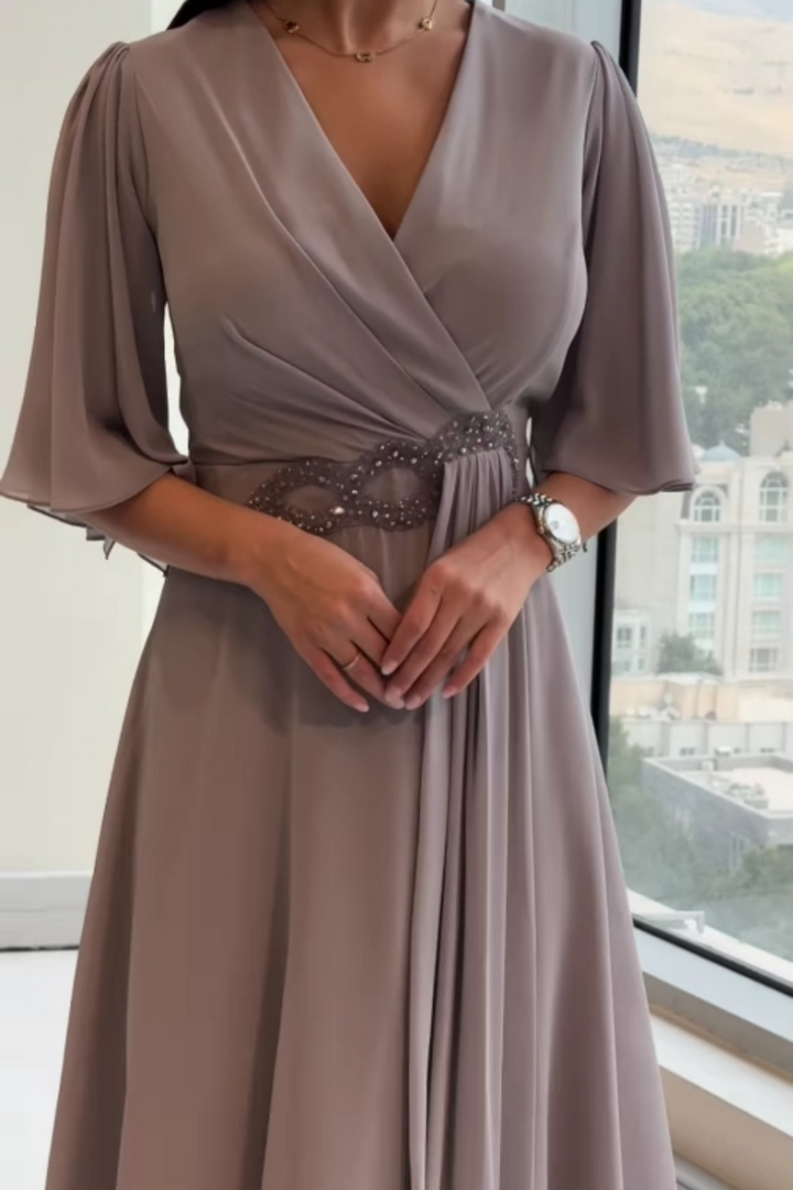 Celinette - Abito lungo in chiffon con vita gioiello