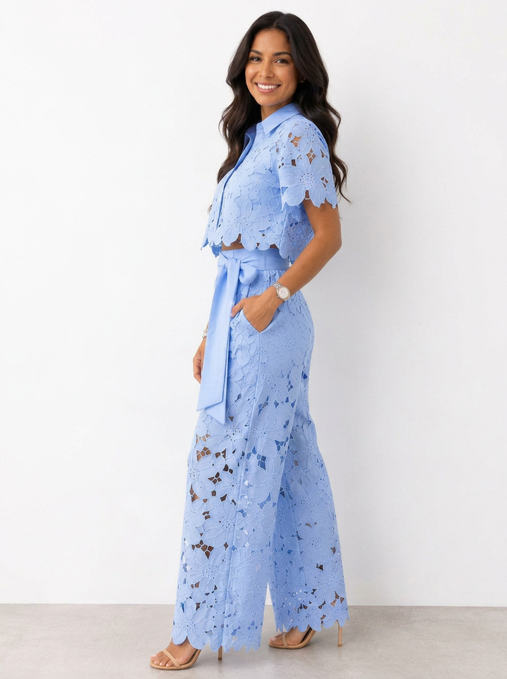 Avalina - Completo blusa e pantaloni dal tocco morbido