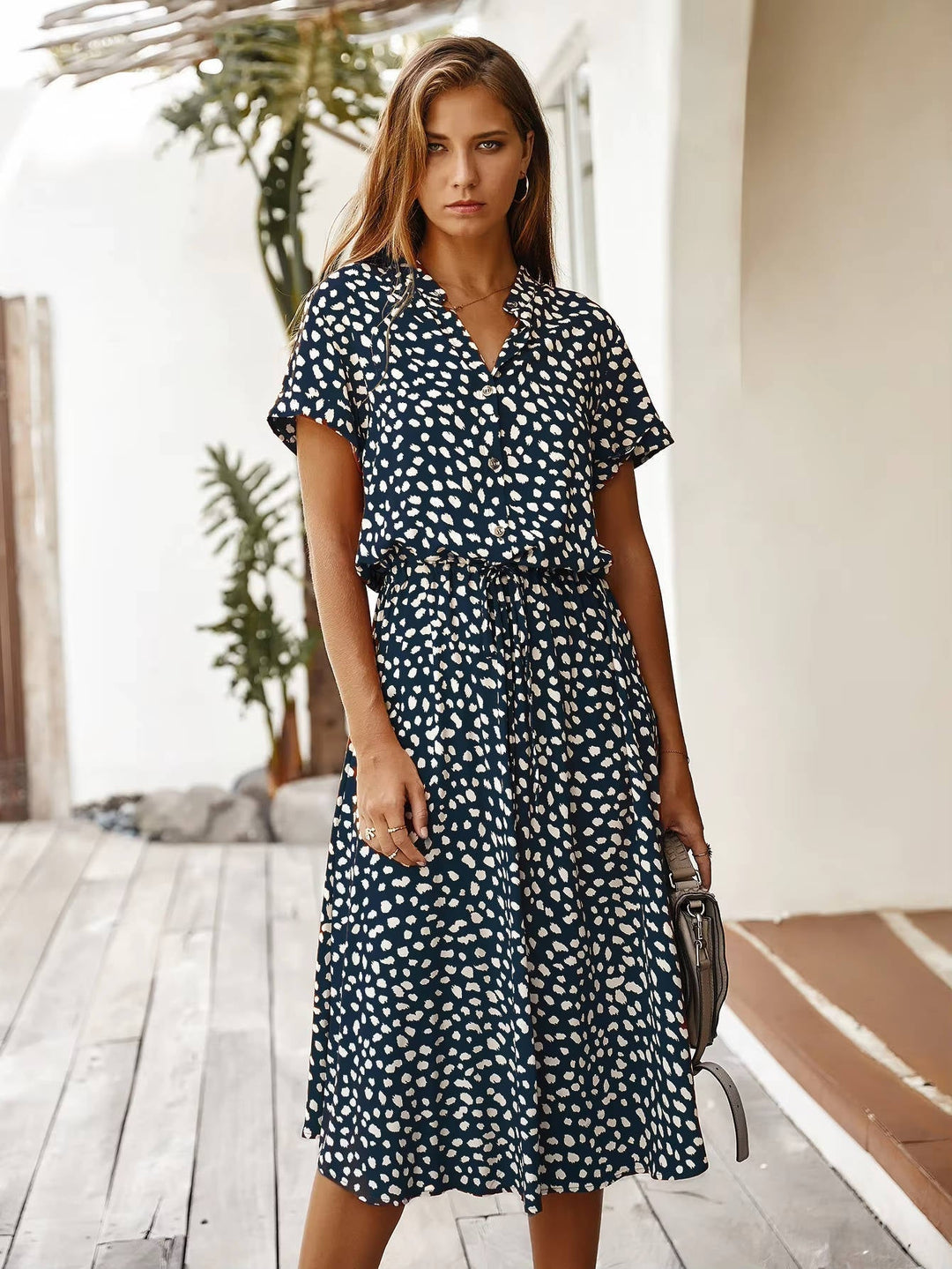 Novella - Abito midi casual con bottoni